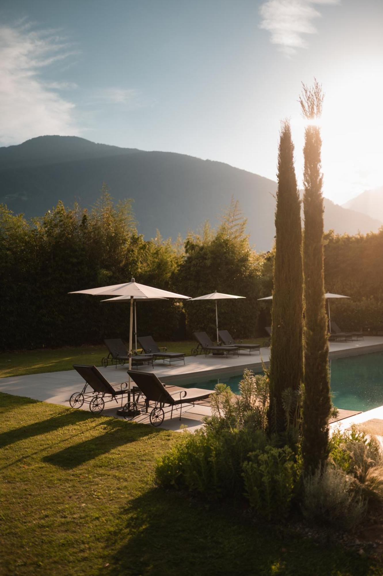 Hotel Pollinger Merano Bagian luar foto